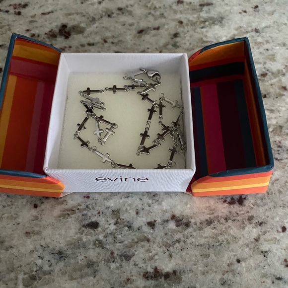 Cross Necklace - Picture 1 of 6